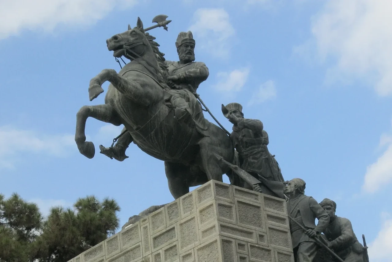 آرامگاه نادرشاه